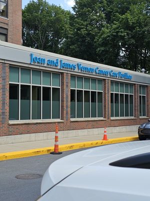 Newton-Wellesley Hospital - Main Campus by null