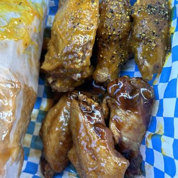 Memphis Style Wings & Things - Honey Gold Lemon Pepper  & Honey Garlic wings - Chicken Wings Near Me - Murrieta, California