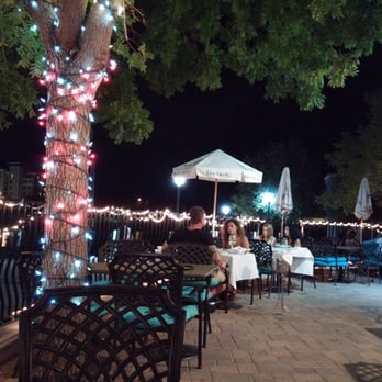 Luna Rossa - Outdoor seating on a beautiful night - Italian Near Me - Henderson, Nevada Luna Rossa - Outdoor seating on a beautiful night - Italian Near Me - Henderson, Nevada