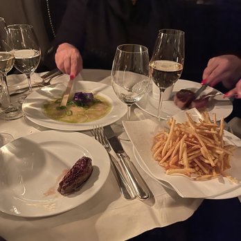 Hôtel Costes - Hotels Near Me - Paris, 75