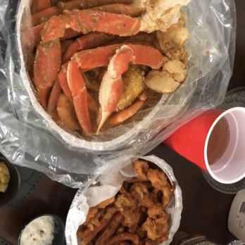 Oceanic Boil - 1lb snow crab leg 1lb shrimp - Cajun/Creole Near Me - Jackson Heights, New York