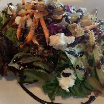 Kalvas Restaurant - Seafood Near Me - Parksville, British Columbia Kalvas Restaurant - Seafood Near Me - Parksville, British Columbia