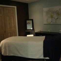 Charlie's Girl Hair and Spa - Photo