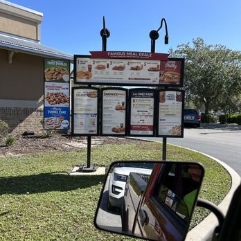 Zaxbys - Lunch - Chicken Wings Near Me - New Port Richey, Florida Zaxbys - Lunch - Chicken Wings Near Me - New Port Richey, Florida