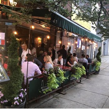 Il Porto - "The Patio" - Pizza Near Me - Brooklyn, New York Il Porto - "The Patio" - Pizza Near Me - Brooklyn, New York