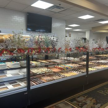 Chaves Bakery - So many options! - Bakeries Near Me - Bridgeport, Connecticut
