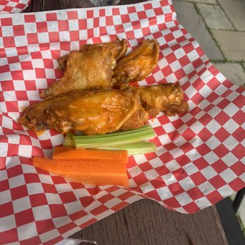Echo Park - Wings - Beer Gardens Near Me - Washington, DC, District of Columbia Echo Park - Wings - Beer Gardens Near Me - Washington, DC, District of Columbia