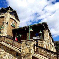 Willi's Ski & Snowboard