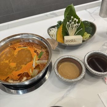 Mokkoji - Spicy pork bone broth, veggie set - Japanese Near Me - Irvine, California Mokkoji - Spicy pork bone broth, veggie set - Japanese Near Me - Irvine, California