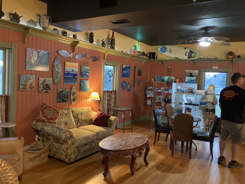 THE DANCING TURTLE COFFEE SHOP Hatteras, North Carolina 76 Photos