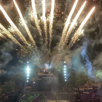 Fantasmic! - Reserved ground seating with dinner package - Performing Arts Near Me - Anaheim, California Fantasmic! - Reserved ground seating with dinner package - Performing Arts Near Me - Anaheim, California