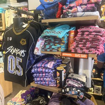BoxLunch - Gift Shops Near Me - Irvine, California BoxLunch - Gift Shops Near Me - Irvine, California