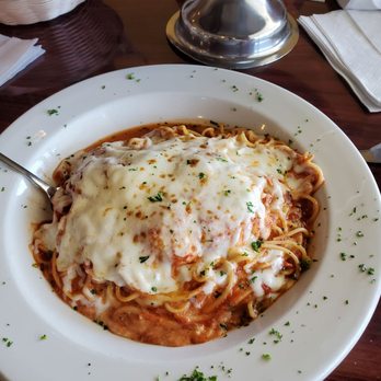 Nicolosi's Italian Restaurant - Baked spaghetti - came piping hot! - Italian Near Me - Santee, California Nicolosi's Italian Restaurant - Baked spaghetti - came piping hot! - Italian Near Me - Santee, California