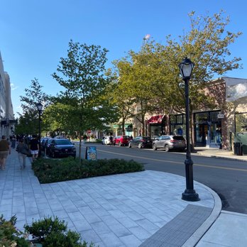 Suburban Square - Shopping Centers Near Me - Ardmore, Pennsylvania