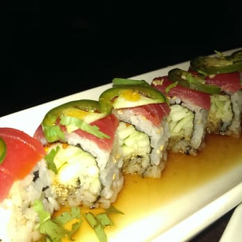 Royal Sushi - Mexican Roll - Japanese Near Me - Chicago, Illinois