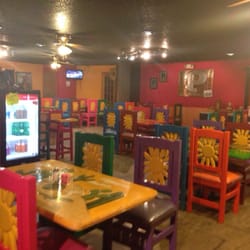 Casa Carlos - Inside bright and big and cheerful