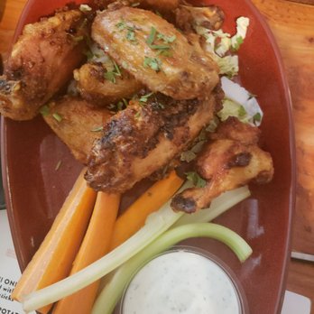 Maui Brewing - Wings - Brewpubs Near Me - Lahaina, Hawaii Maui Brewing - Wings - Brewpubs Near Me - Lahaina, Hawaii