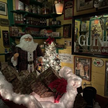 May Kelly's - Pubs Near Me - North Conway, New Hampshire