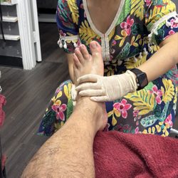 Glare Nails & Spa