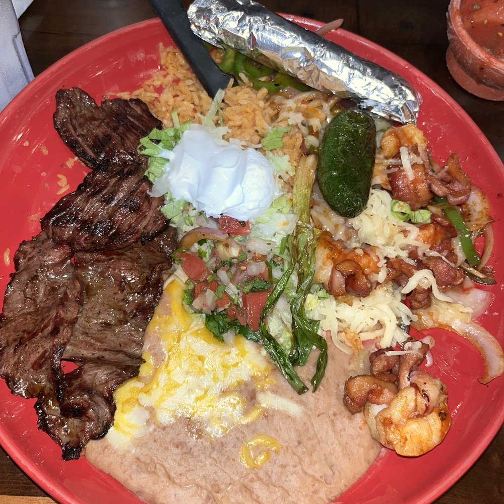 Casa Tequila Mexican Restaurant - Dos amigos - New Mexican Cuisine Near Me - Stuart, Florida Casa Tequila Mexican Restaurant - Dos amigos - New Mexican Cuisine Near Me - Stuart, Florida