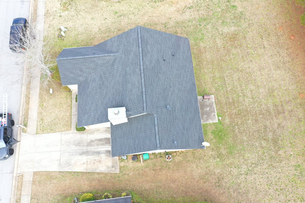 Slide of Paramount Roofing and Consulting