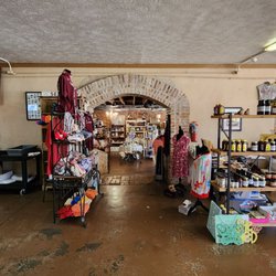 Main Street Cafe - Entrance into gift shop with plenty of shopping in main side as well.