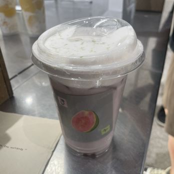Heytea - Guava jasmine tea - Bubble Tea Near Me - New York, New York Heytea - Guava jasmine tea - Bubble Tea Near Me - New York, New York