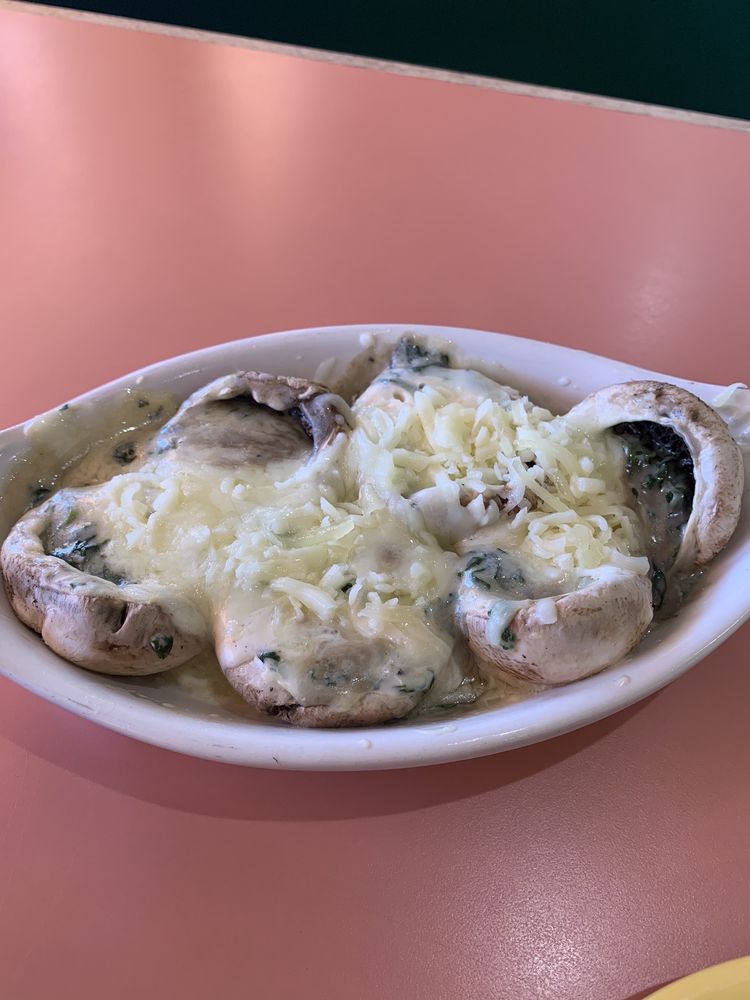 BELLE’S KITCHEN Updated October 2024 10 Photos 11520 Hwy 190 W