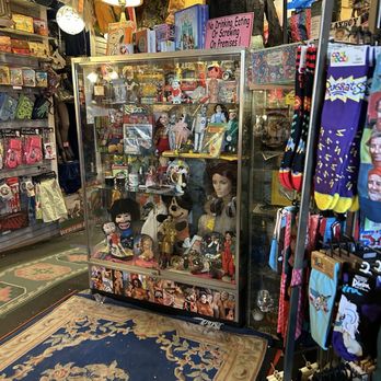 Love Saves the Day - Antiques Near Me - New Hope, Pennsylvania