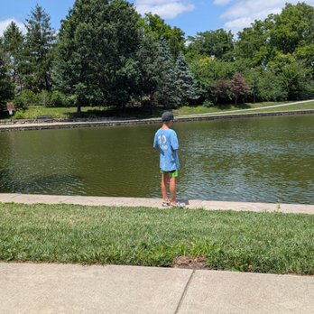 Lincoln Park Civic Commons - Fishing Near Me - Kettering, Ohio Lincoln Park Civic Commons - Fishing Near Me - Kettering, Ohio