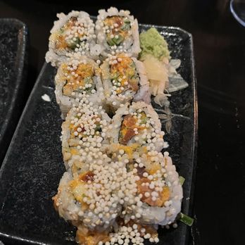 Zenzi Den - Spicy Tuna Maki - American Near Me - Glenview, Illinois Zenzi Den - Spicy Tuna Maki - American Near Me - Glenview, Illinois