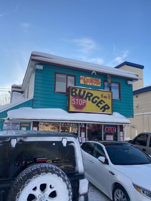 Tommy's Burger Stop-Spenard by null