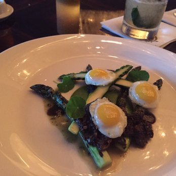 1919 Restaurant - ONE OF THE BEAT THINGS I HAVE EVER EATEN. grilled asparagus over with fried quail eggs and incredible chanterelle mushrooms. - New American Near Me - San Juan, Puerto Rico
