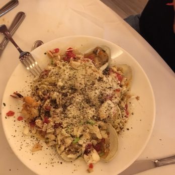 Patsys Bistro - Linguine with scallops clams shrimp and crab chunks !!! OMG - Italian Near Me - Fairview, New Jersey