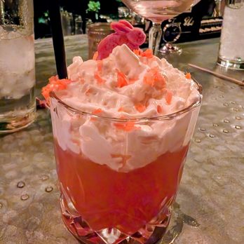 Pigtails - Cocktail Bars Near Me - Phoenix, Arizona