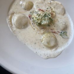 La Dolce Vita Ristorante Italiano - Ana's Spinach Ravioli