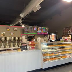 Donuts Donuts