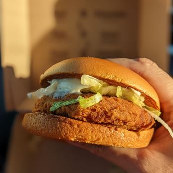 McDonald's - McCrispy - Fast Food Near Me - Scarborough, Ontario