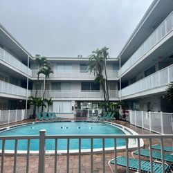 Sandalwood Beach Resort - Pool