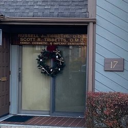 Russell J. Tibbetts DDS - Wilmington Dentist - Russell J. Tibbetts DDS - Wilmington Dentist - Front Door Exterior
