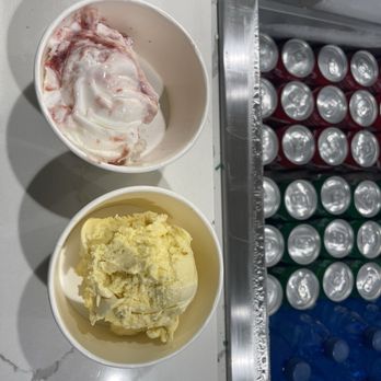 Gelato & Chill - Strawberry cheesecake and banana milk - Gelato Near Me - Honolulu, Hawaii