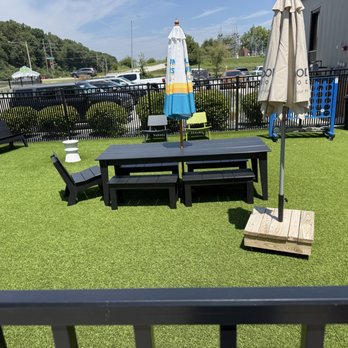 Paws & Pints - Small dog area - Dog Parks Near Me - Des Moines, Iowa Paws & Pints - Small dog area - Dog Parks Near Me - Des Moines, Iowa