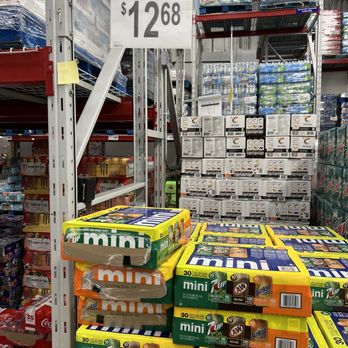 Sam's Club - 08/15/2022 - I was jus tellin wifey they should have minis here. Woohoo!!! - Wholesale Stores Near Me - Lenexa, Kansas Sam's Club - 08/15/2022 - I was jus tellin wifey they should have minis here. Woohoo!!! - Wholesale Stores Near Me - Lenexa, Kansas