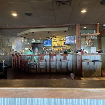 Boudreaux's Cajun Grill - Indoor bar. - Cajun/Creole Near Me - Daphne, Alabama Boudreaux's Cajun Grill - Indoor bar. - Cajun/Creole Near Me - Daphne, Alabama