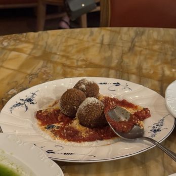 Mother Wolf - Oxtail meatballs - Italian Near Me - Los Angeles, California Mother Wolf - Oxtail meatballs - Italian Near Me - Los Angeles, California