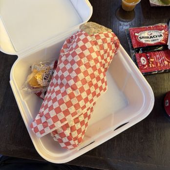 Chino-Mex - Chinese burrito (lo mein, fried rice, spicy orange chicken, al pastor chicken) - Chinese Near Me - Chandler, Arizona Chino-Mex - Chinese burrito (lo mein, fried rice, spicy orange chicken, al pastor chicken) - Chinese Near Me - Chandler, Arizona