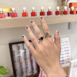 LA Nail Bar