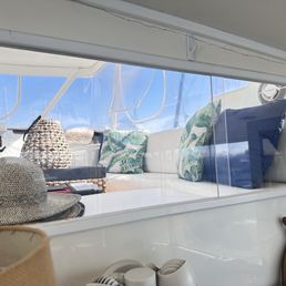 Two pair of sliding windows on the aft deck Two pair of sliding windows on the aft deck