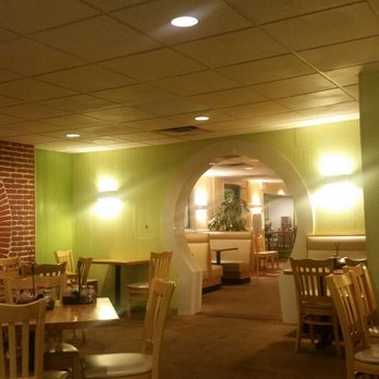 Little Saigon - Dining area - Thai Near Me - Springfield, Illinois