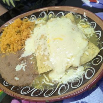 Ay Maria - Enchilada Plate with Chicken and Tomatillo Sauce - Mexican Near Me - Corpus Christi, Texas